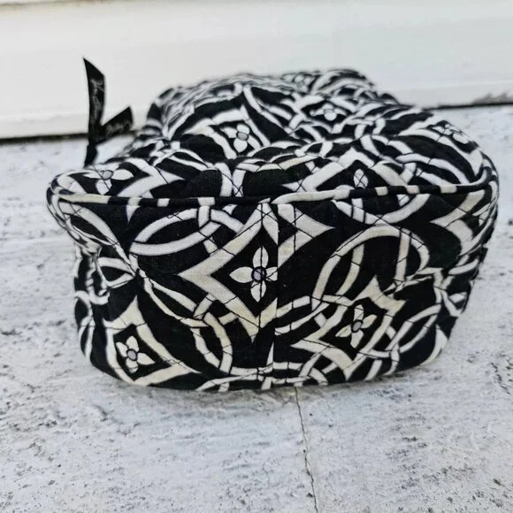 Vera Bradley Women Lunch Bag Black/White Floral Bag - Picture 9 of 14